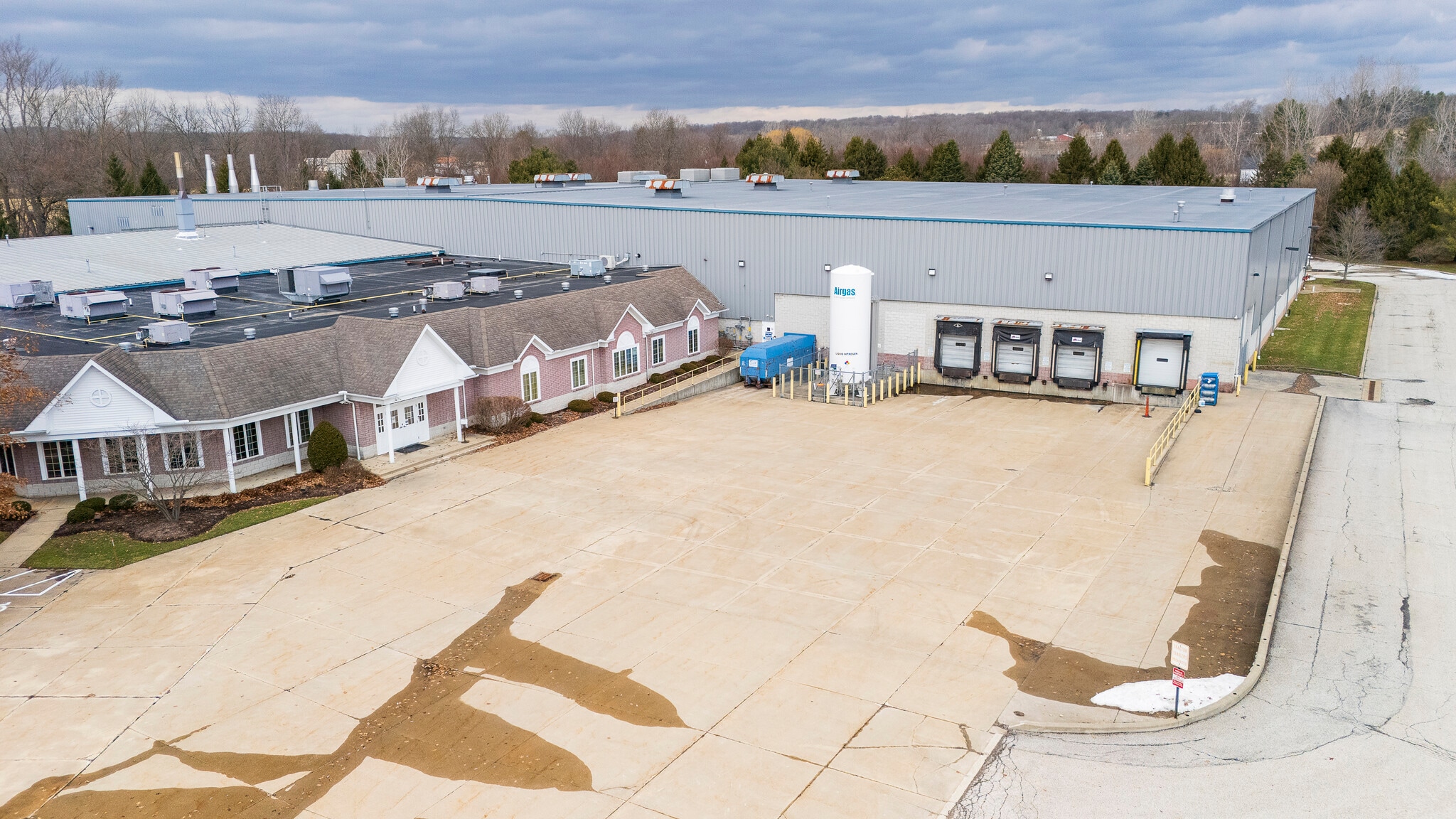 1475 Wolf Creek Trl, Wadsworth, OH for sale Primary Photo- Image 1 of 13