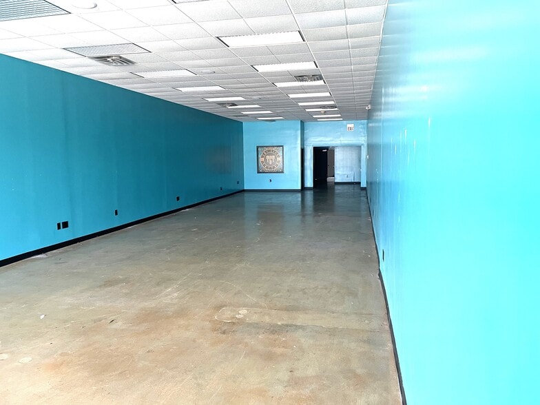 4345-4781 Bay Rd, Saginaw, MI for lease - Building Photo - Image 3 of 34