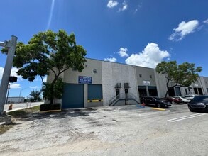 8700-8796 NW 100th St, Medley, FL for lease Building Photo- Image 2 of 11