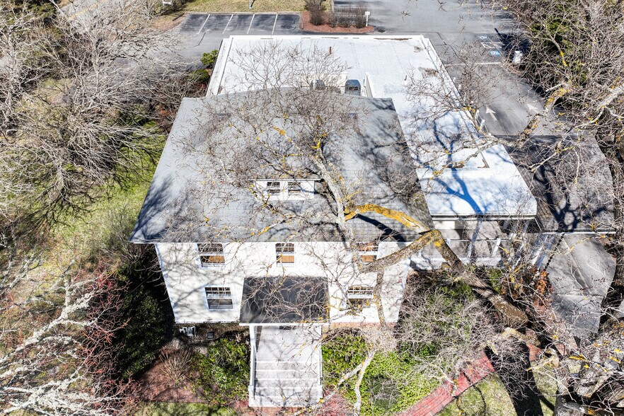 204 Main St, Orleans, MA à vendre - Photo du bâtiment - Image 3 de 59