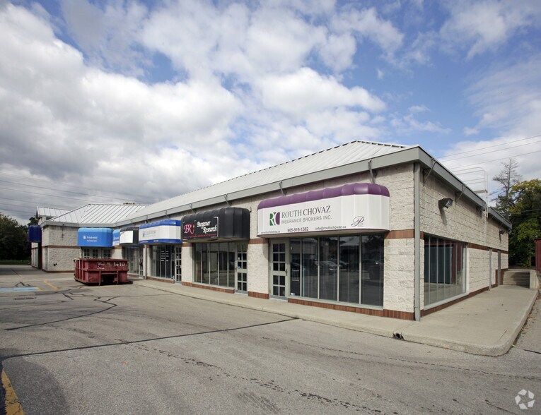 1680 Lakeshore Rd W, Mississauga, ON for sale - Primary Photo - Image 1 of 1