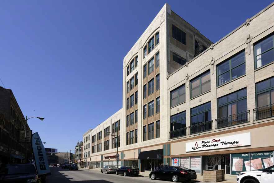 1541 W Belmont Ave, Chicago, IL for lease - Building Photo - Image 2 of 10