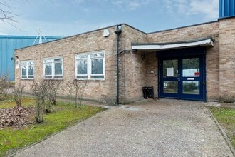 Redlands, Coulsdon for lease Building Photo- Image 1 of 4