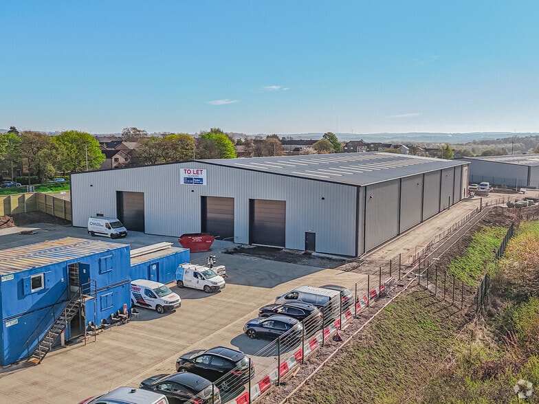 Hagmill Rd, Coatbridge à louer - Photo du bâtiment - Image 2 de 2