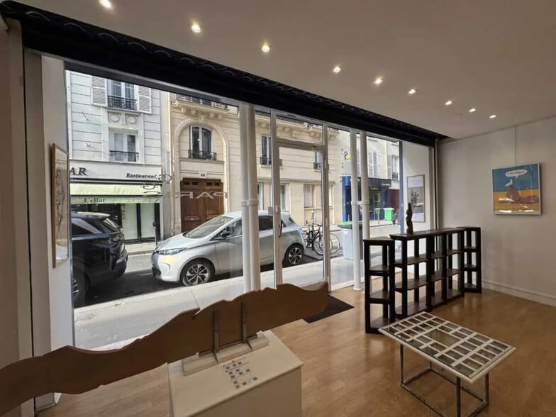 Commerce de détail dans Paris à vendre - Photo intérieure - Image 3 de 8