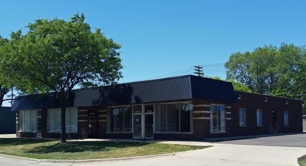 27109-27113 Harper Ave, Saint Clair Shores, MI for lease - Building Photo - Image 2 of 3