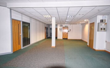 Station Rd, Port Talbot for lease Interior Photo- Image 2 of 4