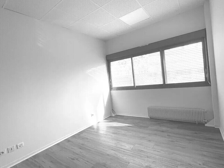 Bureau dans Saint-Herblain à vendre - Photo du bâtiment - Image 3 de 4