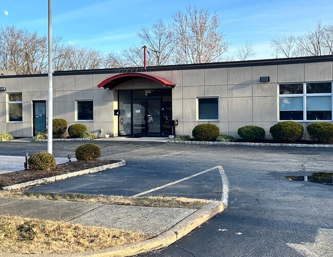 Plus de détails pour 1-37 Rockland Park Ave, Tappan, NY - Bureau à louer