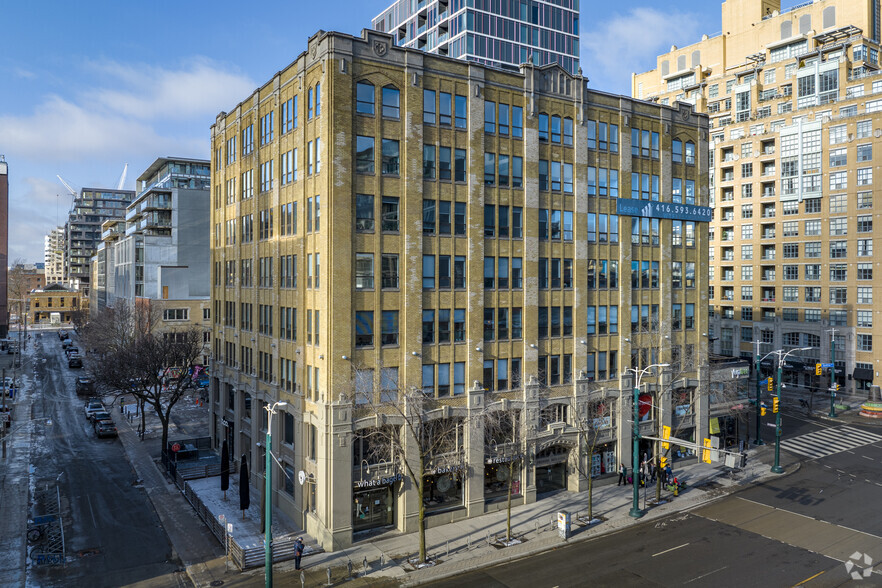 130 Spadina Ave, Toronto, ON à louer - Photo du bâtiment - Image 1 de 3