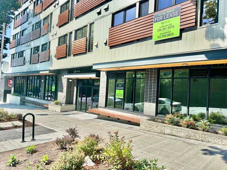 4015 Stone Way N, Seattle, WA à louer - Photo du bâtiment - Image 2 de 2