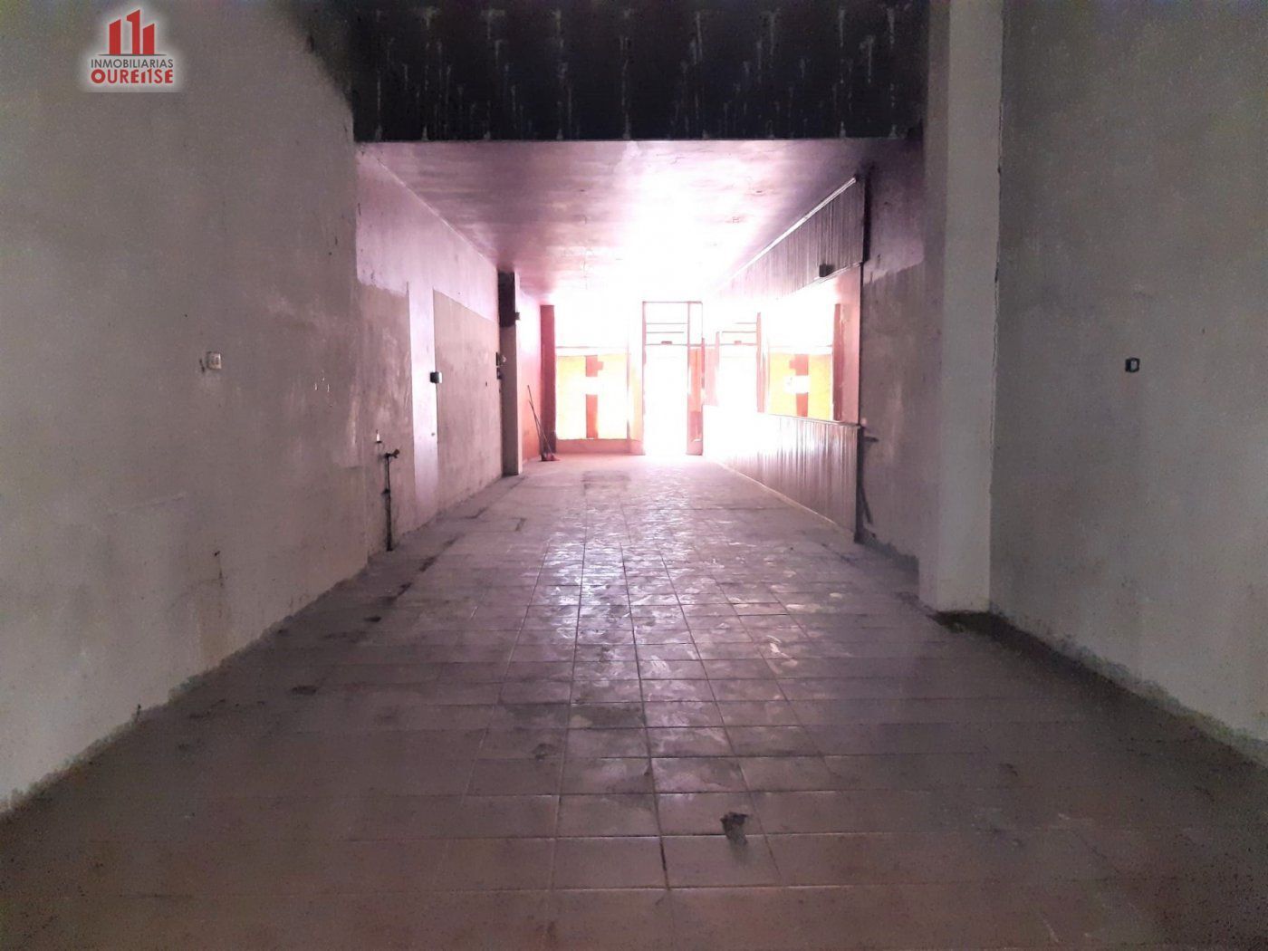 Retail in Ourense, Orense for lease Building Photo- Image 1 of 4