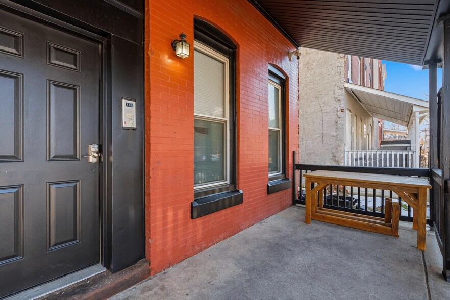 825 N 41st St, Philadelphia, PA à vendre - Photo du bâtiment - Image 2 de 21