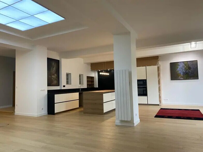 Office in Montreuil for sale - Interior Photo - Image 3 of 12
