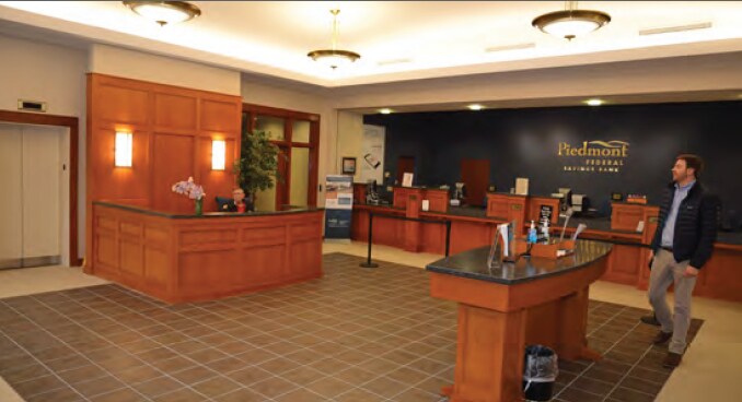 16 W Third St, Winston-Salem, NC à louer - Photo intérieure - Image 2 de 10