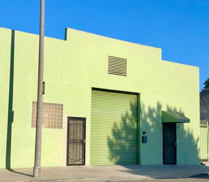 1526 Seabright Ave, Long Beach, CA for lease - Building Photo - Image 1 of 3