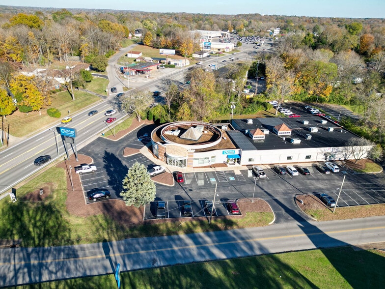 1430 Madison St, Clarksville, TN for lease - Building Photo - Image 3 of 5