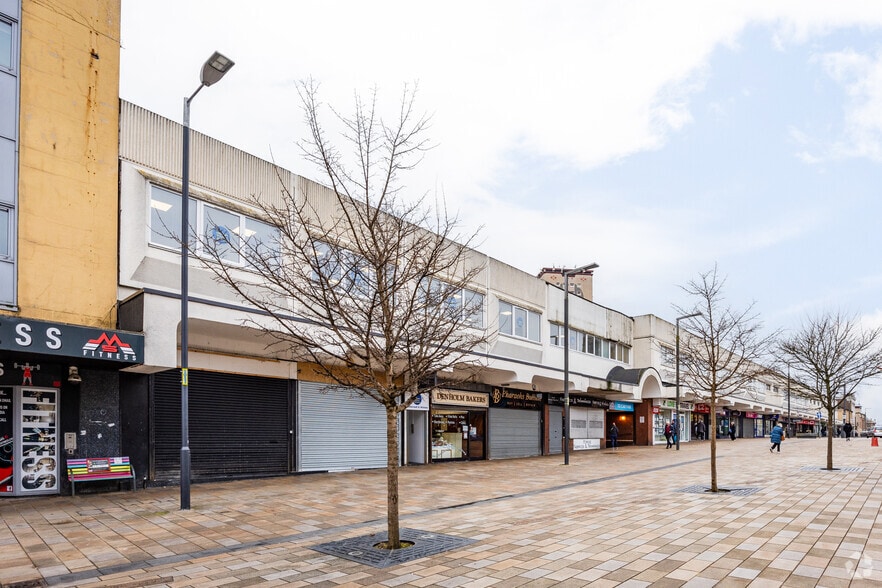 Brandon Parade S, Motherwell for lease - Building Photo - Image 3 of 3