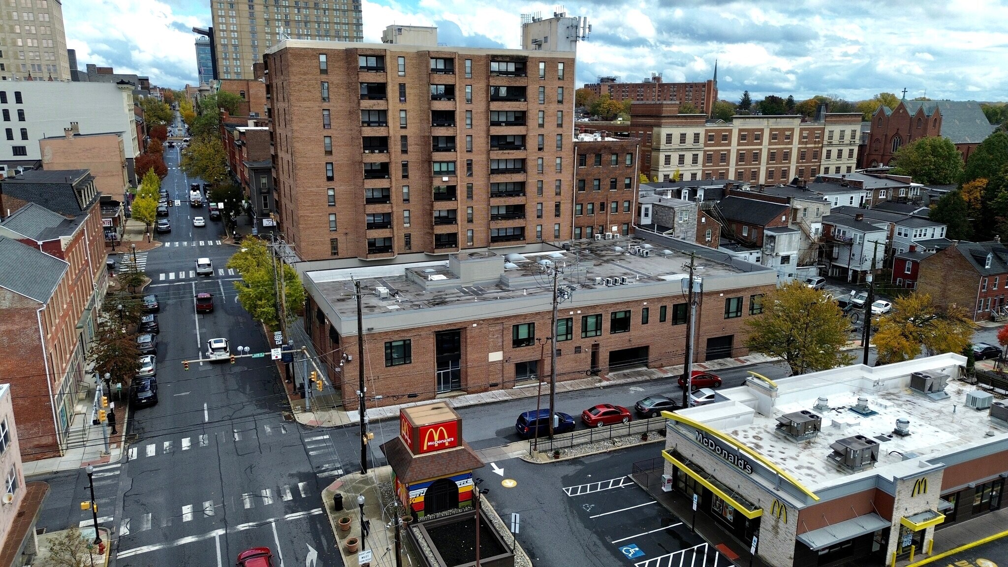 10 S Prince St, Lancaster, PA à louer Photo du bâtiment- Image 1 de 12