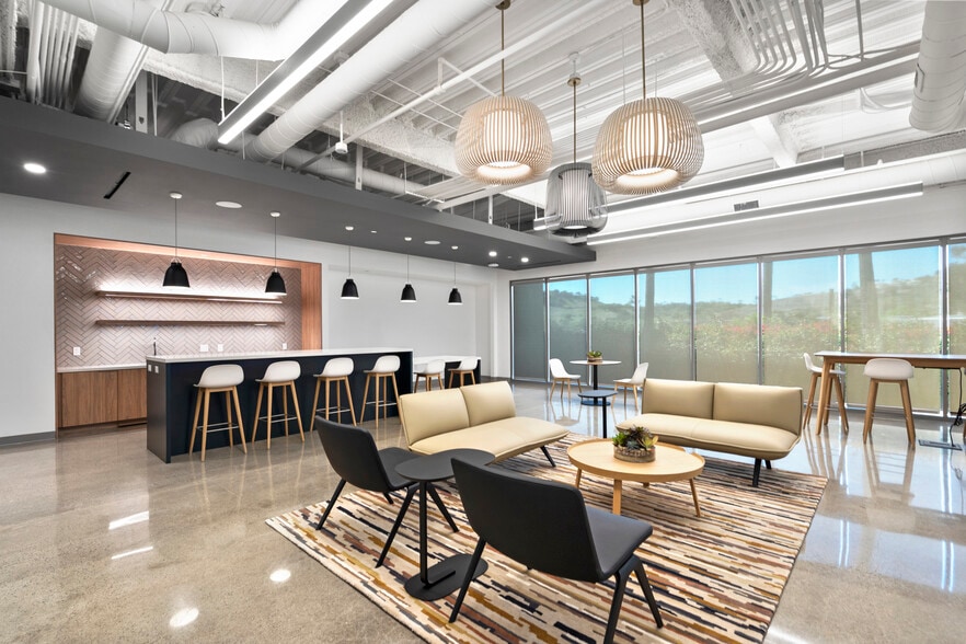 27101-27201 Puerta Real, Mission Viejo, CA for lease - Interior Photo - Image 3 of 20