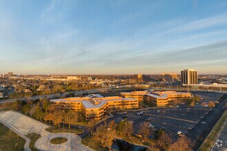 1420 Kensington Rd, Oak Brook, IL - AERIAL map view - Image1