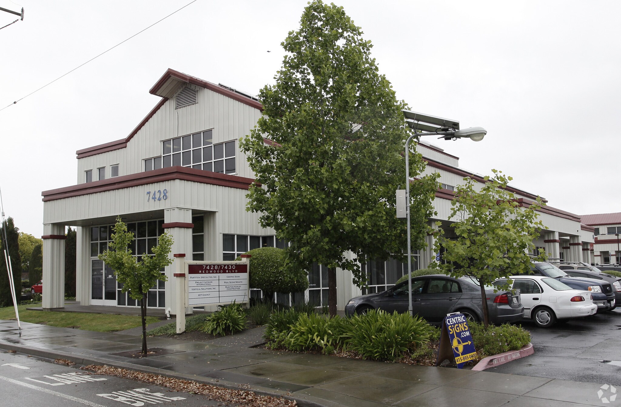 7428 Redwood Blvd, Novato, CA à louer Photo principale- Image 1 de 11