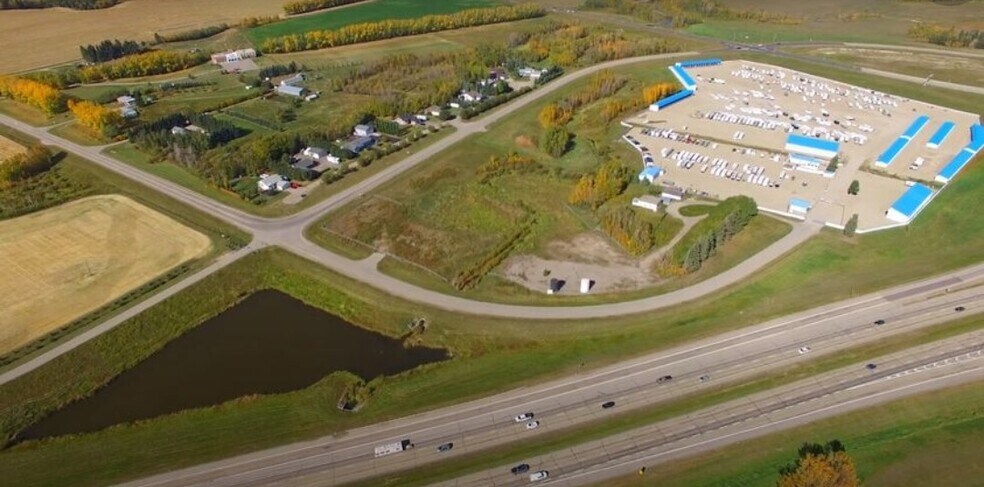 2000 Cottonwood Rd, Innisfail, AB à vendre - Photo principale - Image 1 de 5