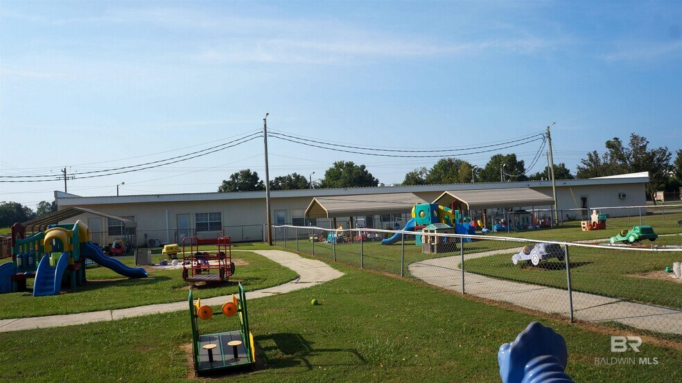 10295 County Road 48, Fairhope, AL à vendre - Photo du bâtiment - Image 2 de 23