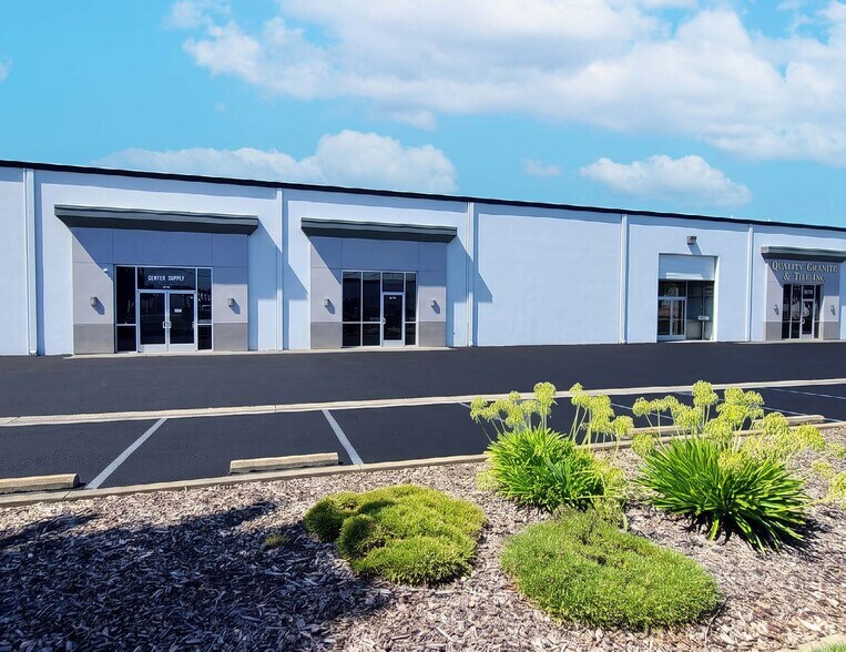 8170-8188 Elder Creek Rd, Sacramento, CA for lease - Building Photo - Image 2 of 6