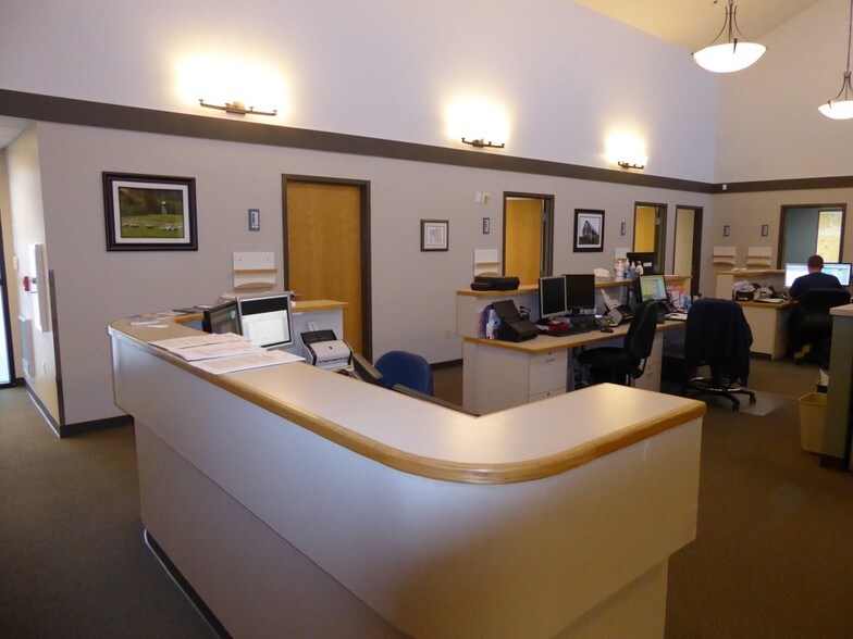 1500 Continental Pl, Mount Vernon, WA à louer - Photo intérieure - Image 2 de 19