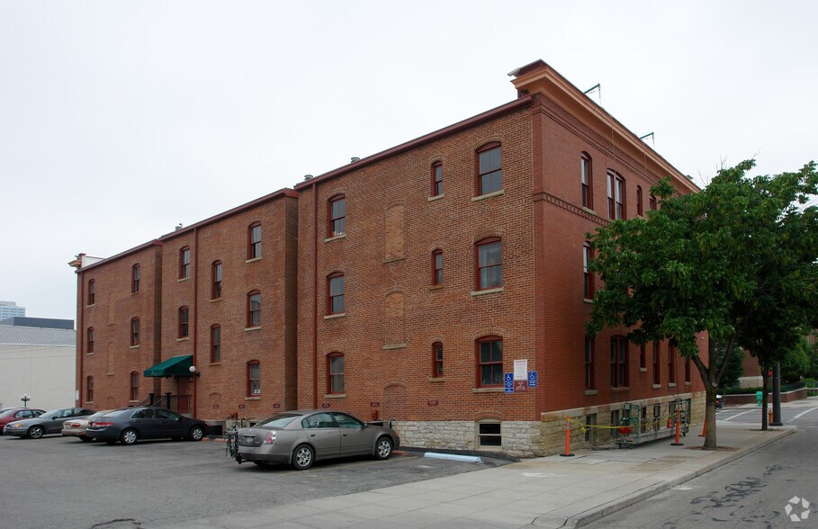 341-345 S 3rd St, Columbus, OH à vendre - Photo du bâtiment - Image 3 de 16