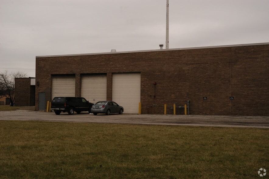 1550 W Bryn Mawr Ave, Itasca, IL à louer - Photo du bâtiment - Image 3 de 5