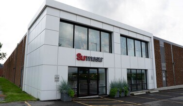 2299 Boul Du Versant-Nord, Québec, QC à louer Photo du bâtiment- Image 2 de 2