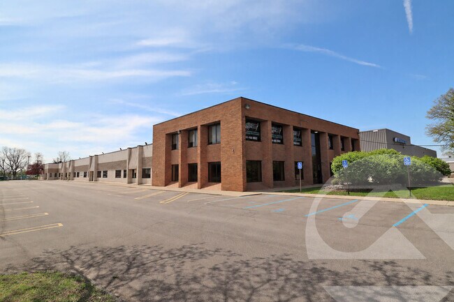 Plus de détails pour 32535-32553 Schoolcraft Rd, Livonia, MI - Industriel à louer