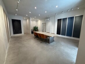 2075-2097 Laguna Canyon Rd, Laguna Beach, CA à louer Photo intérieure- Image 1 de 12