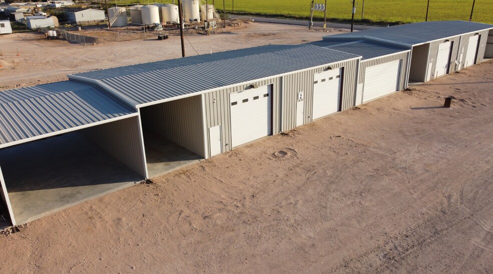 7010 County 1160 rd, Midland, TX à louer - Photo du bâtiment - Image 2 de 30
