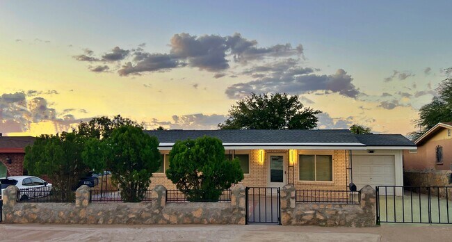More details for 7531 Wilcox Dr, El Paso, TX - Health Care for Sale