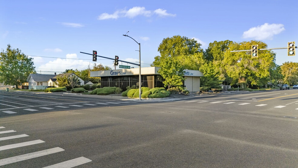 601 W Kennewick Ave, Kennewick, WA for sale - Primary Photo - Image 1 of 29