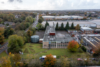 100 Lennox Rd, Basingstoke, HAM - Aérien  Vue de la carte