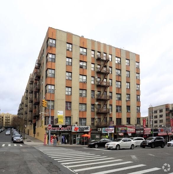 221-229 167th St, Bronx, NY for lease - Primary Photo - Image 1 of 6
