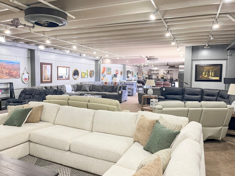 174 W 200 N, Cedar City, UT for sale - Building Photo - Image 3 of 50