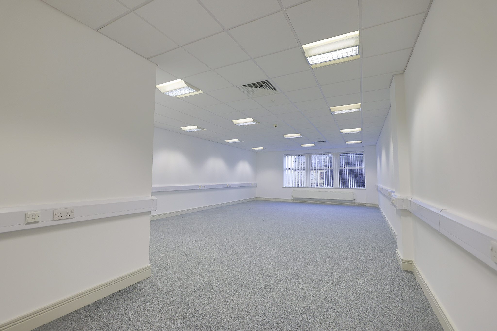 Cross St, Nelson for lease Interior Photo- Image 1 of 7