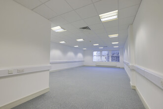 Cross St, Nelson for lease Interior Photo- Image 1 of 7