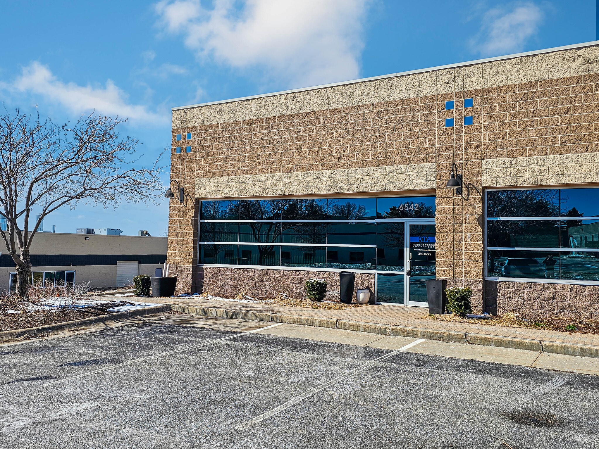 6520-6542 S 118th St, Omaha, NE for lease Primary Photo- Image 1 of 12