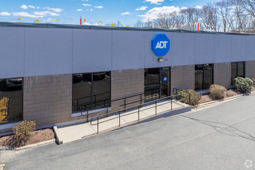 1400 Providence Hwy, Norwood, MA à louer - Photo du bâtiment - Image 3 de 6