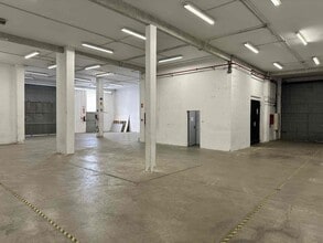 Industriel dans Madrid, Madrid à louer Photo intérieure- Image 1 de 27