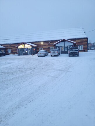 Plus de détails pour 910 Old Steese Hwy, Fairbanks, AK - Commerce de détail à louer
