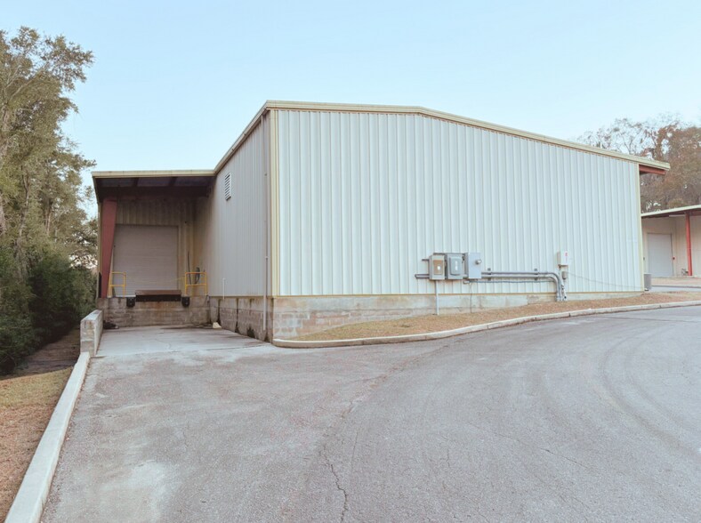 3353-3357 Garber Dr, Tallahassee, FL à louer - Photo du bâtiment - Image 2 de 3