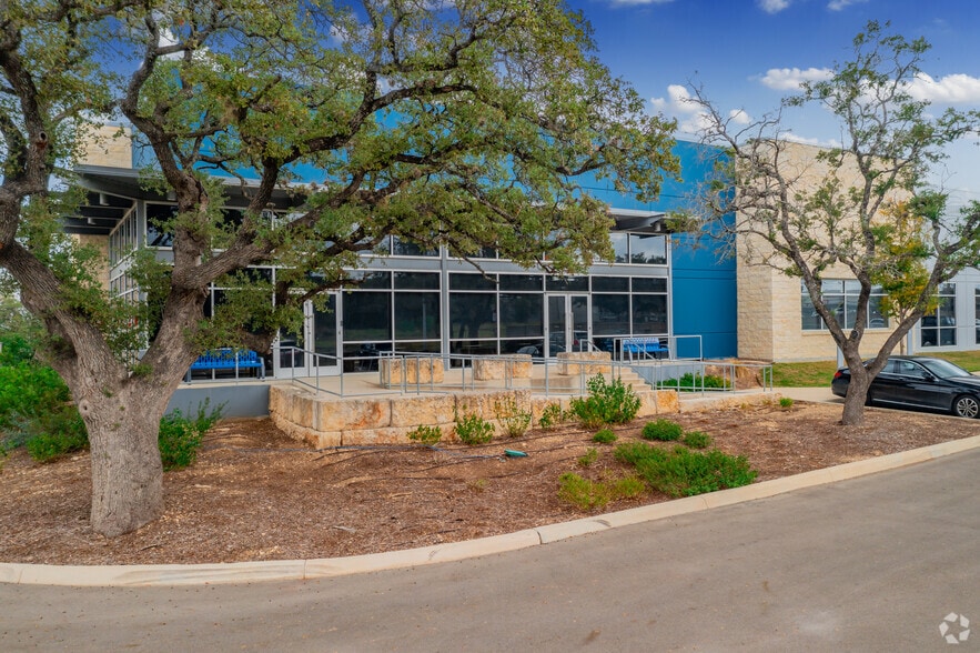 4830 N Loop 1604 W, San Antonio, TX for lease - Building Photo - Image 2 of 7