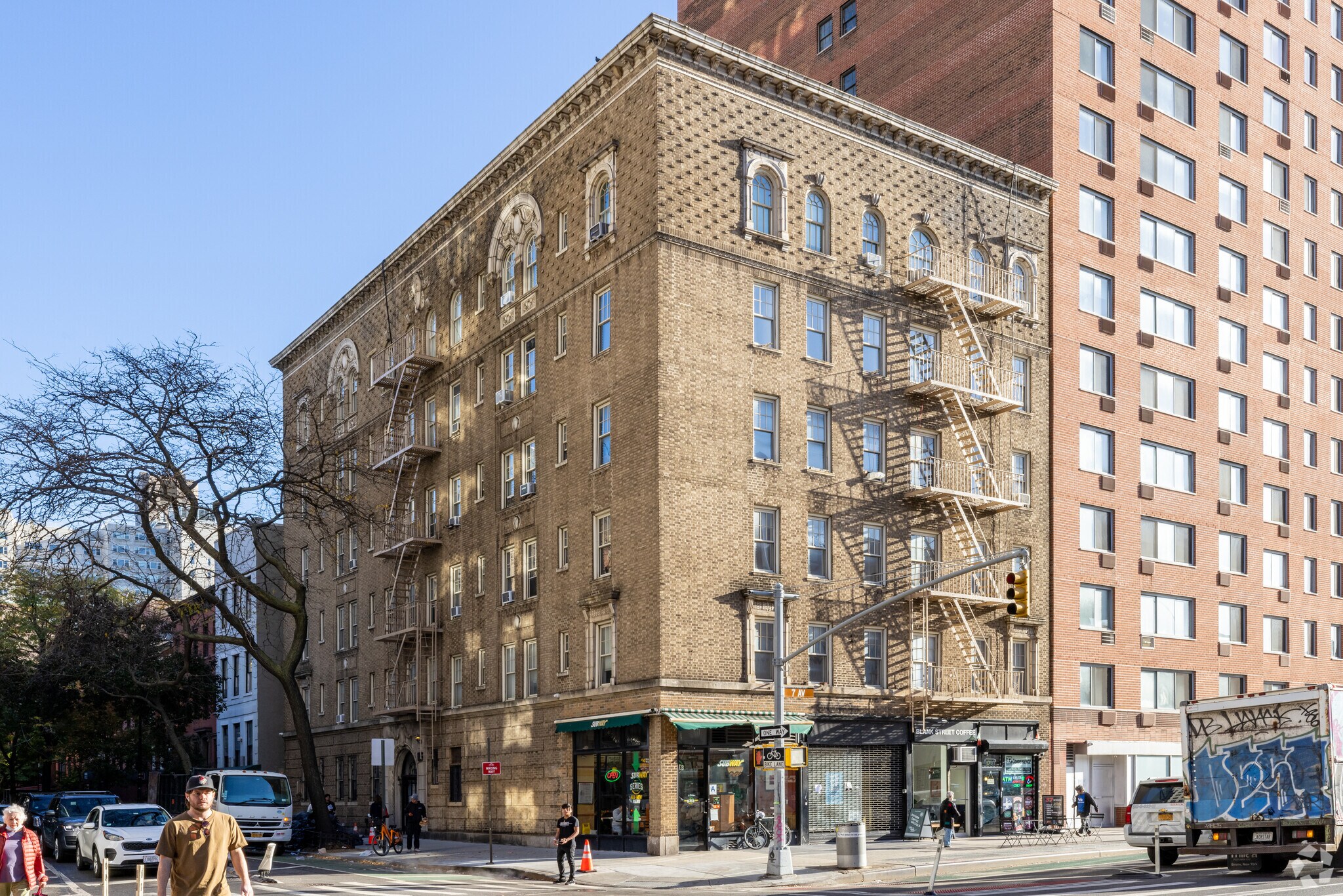 35-37 7th Ave, New York, NY for lease Building Photo- Image 1 of 6